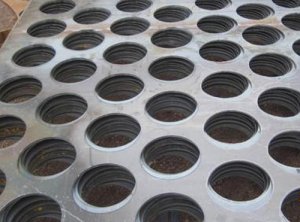 画板在除尘器中起什么作用